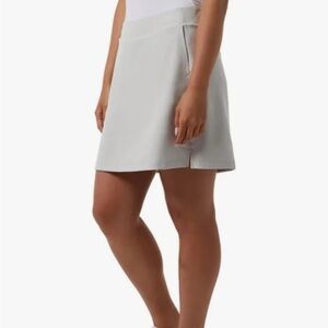 NWOT 32 Degrees Women's gray skirt